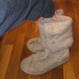 Knit uggs